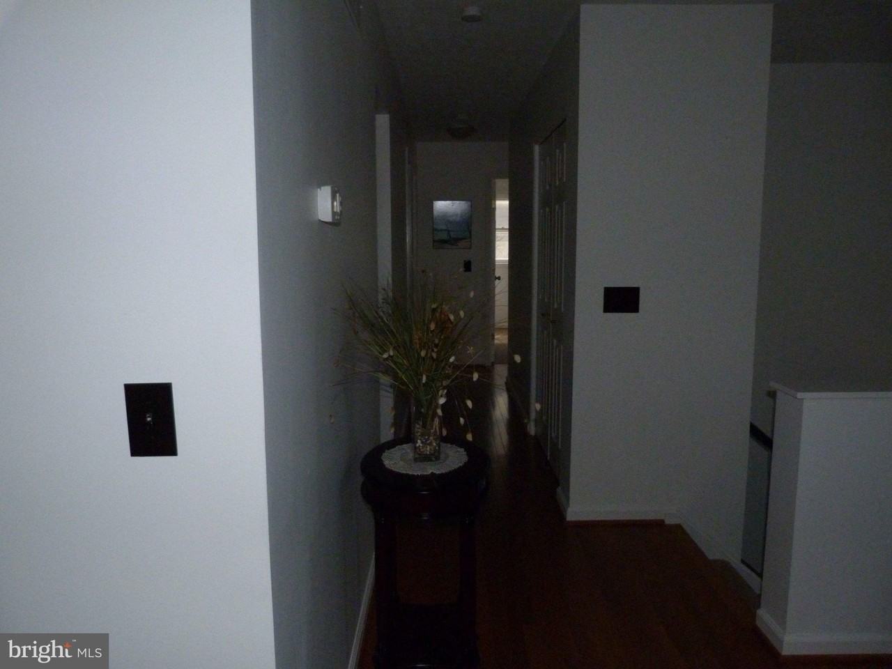1009 Kensington Way - Photo 6 of 19