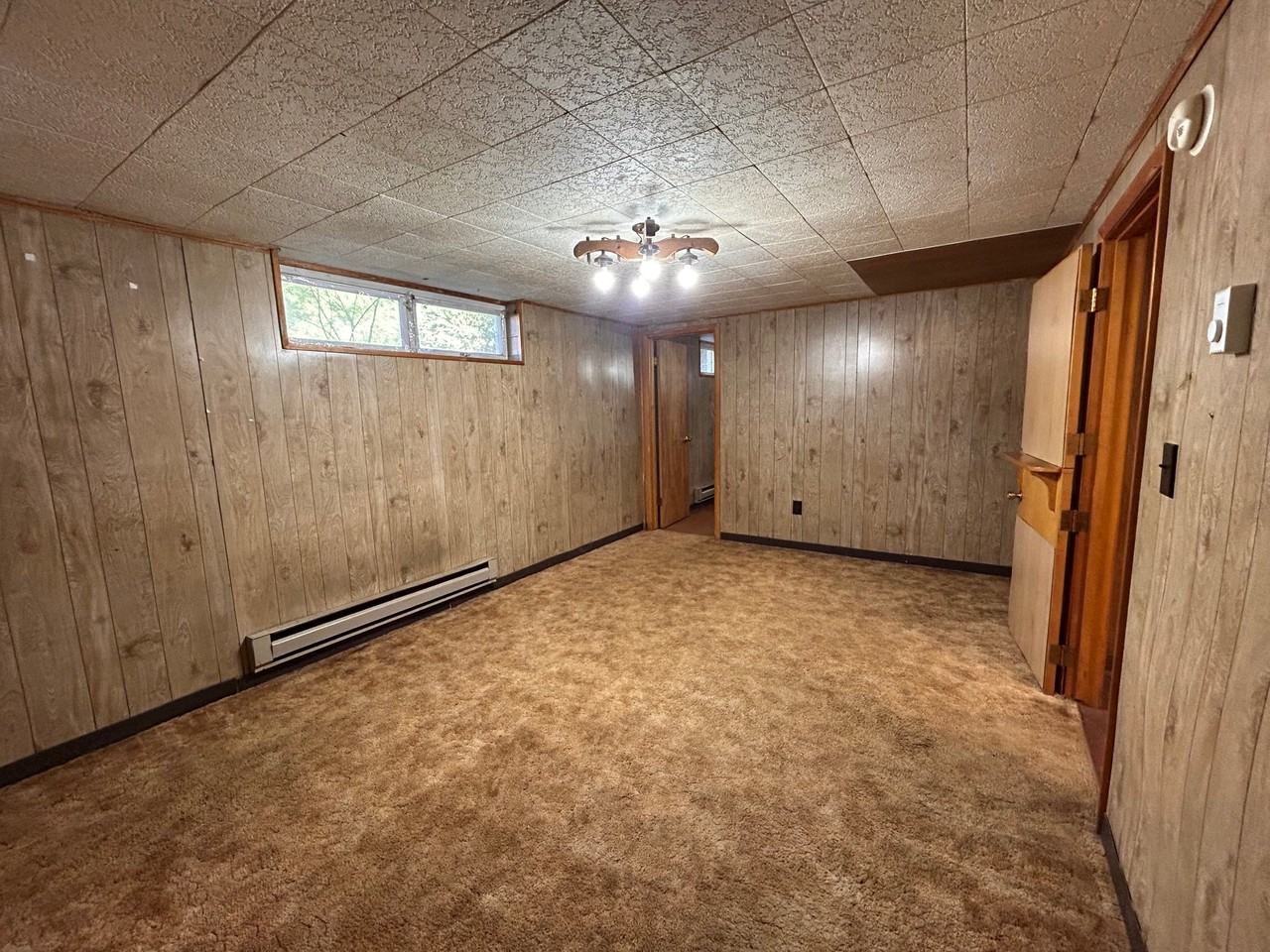 121 Walnut Ave #B - Photo 7 of 13