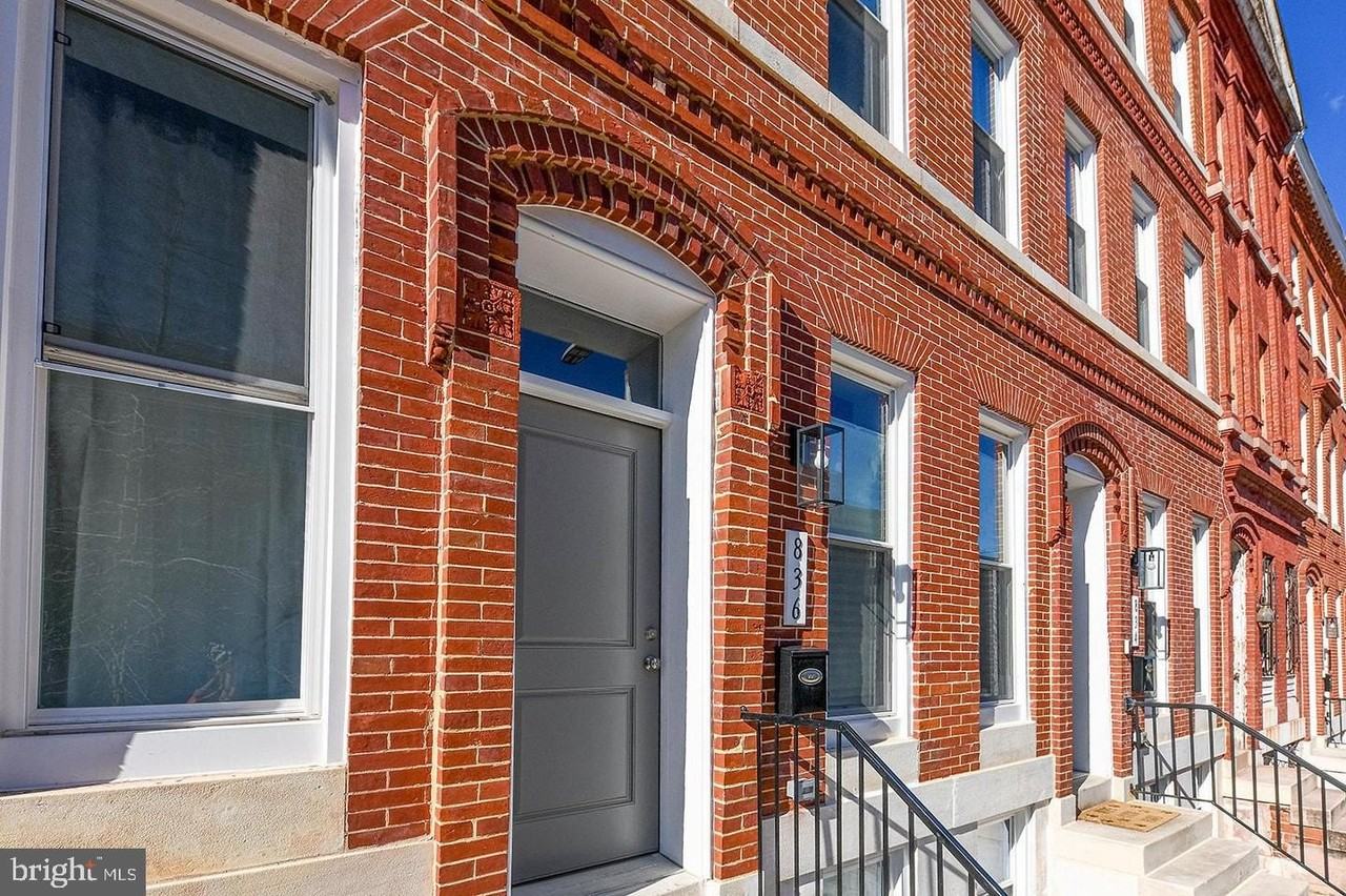 836 Harlem Ave - Photo 3 of 48