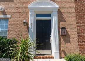906 Oldham St - Photo 1 of 1