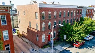 2119 E Fairmount Ave - Photo 1 of 1