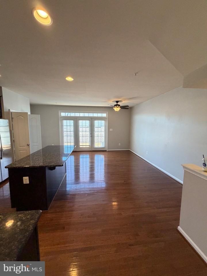 2721 Egret Way - Photo 3 of 9