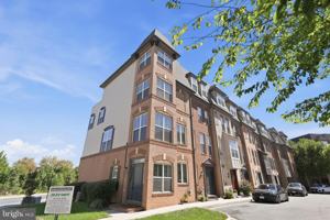 featured image of 1474 Trafalgar Ln #13