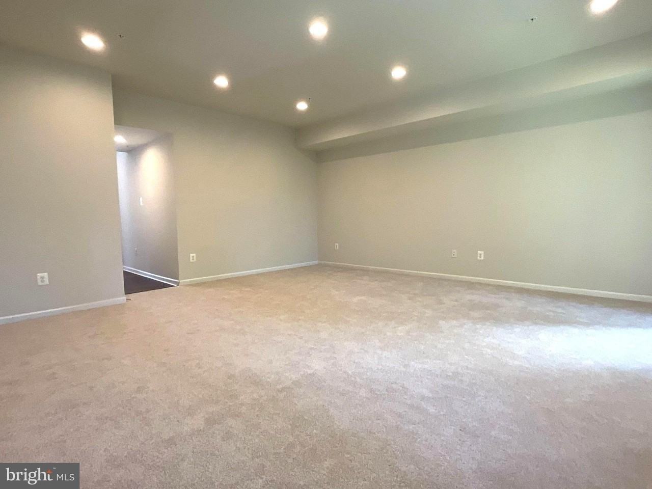 309 Spring Bank Way - Photo 6 of 31