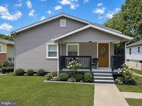 9940 Naylor Ave - Photo 1 of 1