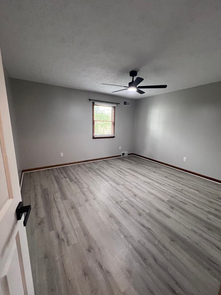 99 Grand Ave #3D - Photo 7 of 13