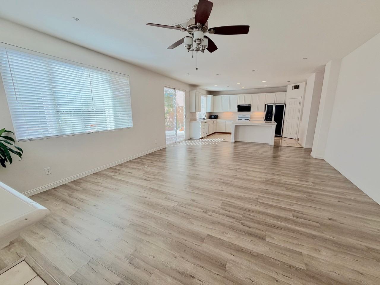 14679 Decoy Ln - Photo 2 of 20