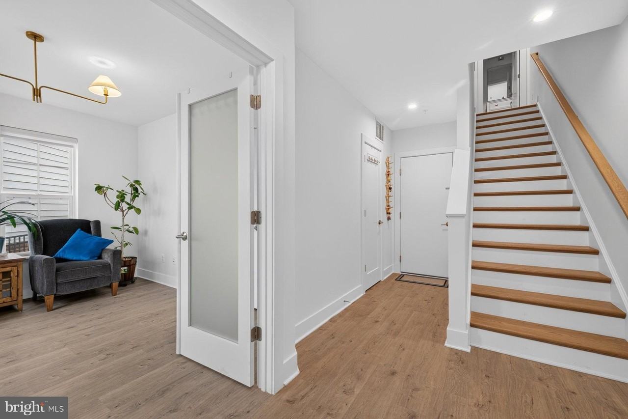 3522 Margaret Jones Pl - Photo 2 of 44