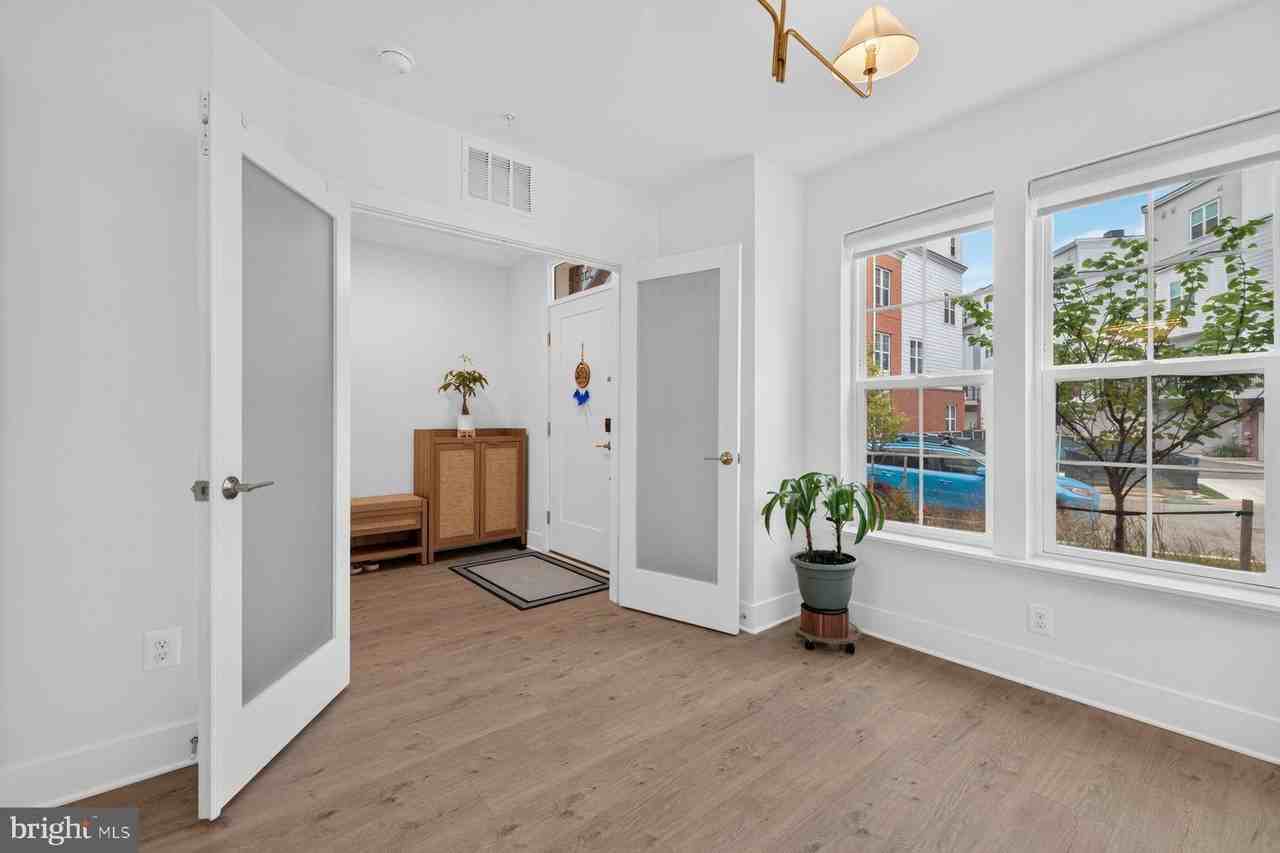 3522 Margaret Jones Pl - Photo 5 of 44