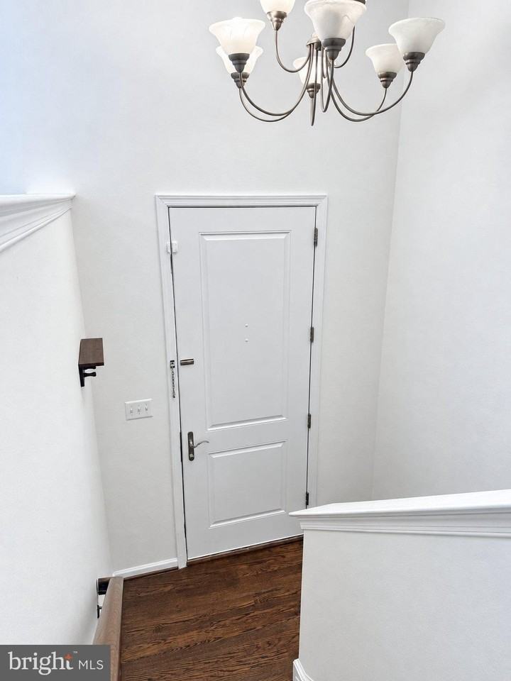 13944 Estuary Dr - Photo 3 of 26