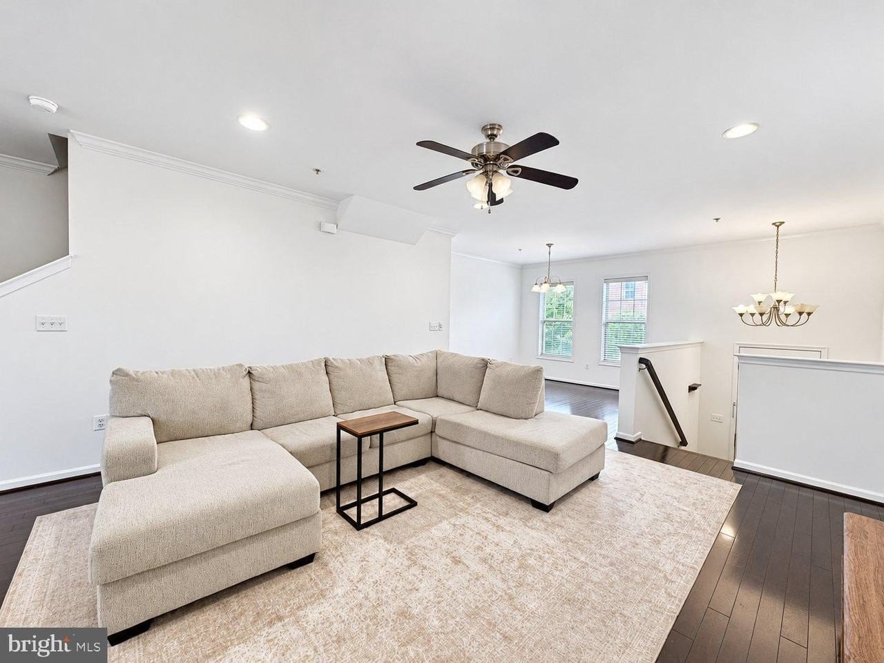 13944 Estuary Dr - Photo 5 of 26