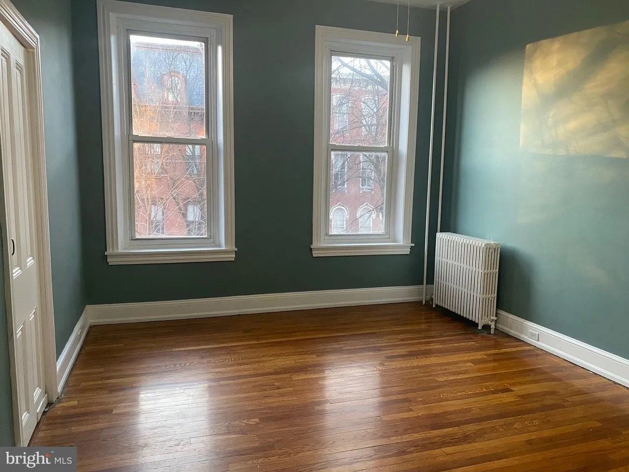321 N 5th St #2C - Photo 5 of 9