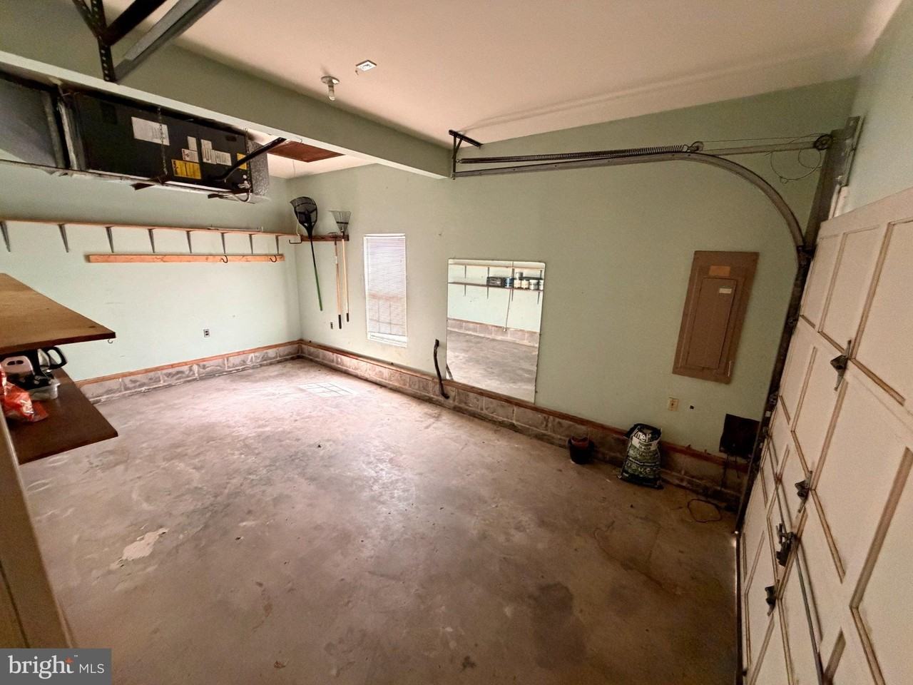 23236 Hickory Nut Dr - Photo 3 of 23