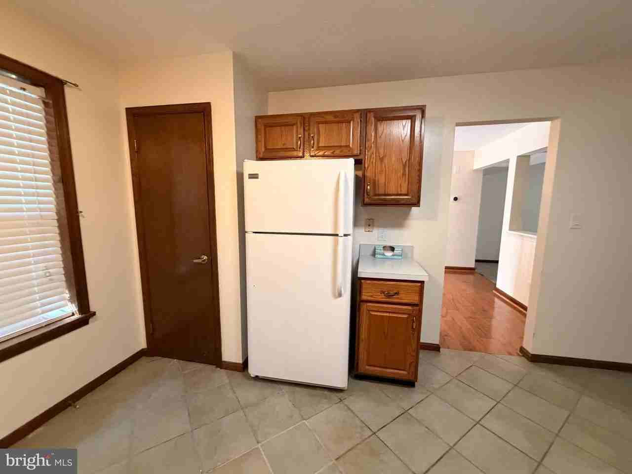 23236 Hickory Nut Dr - Photo 5 of 23