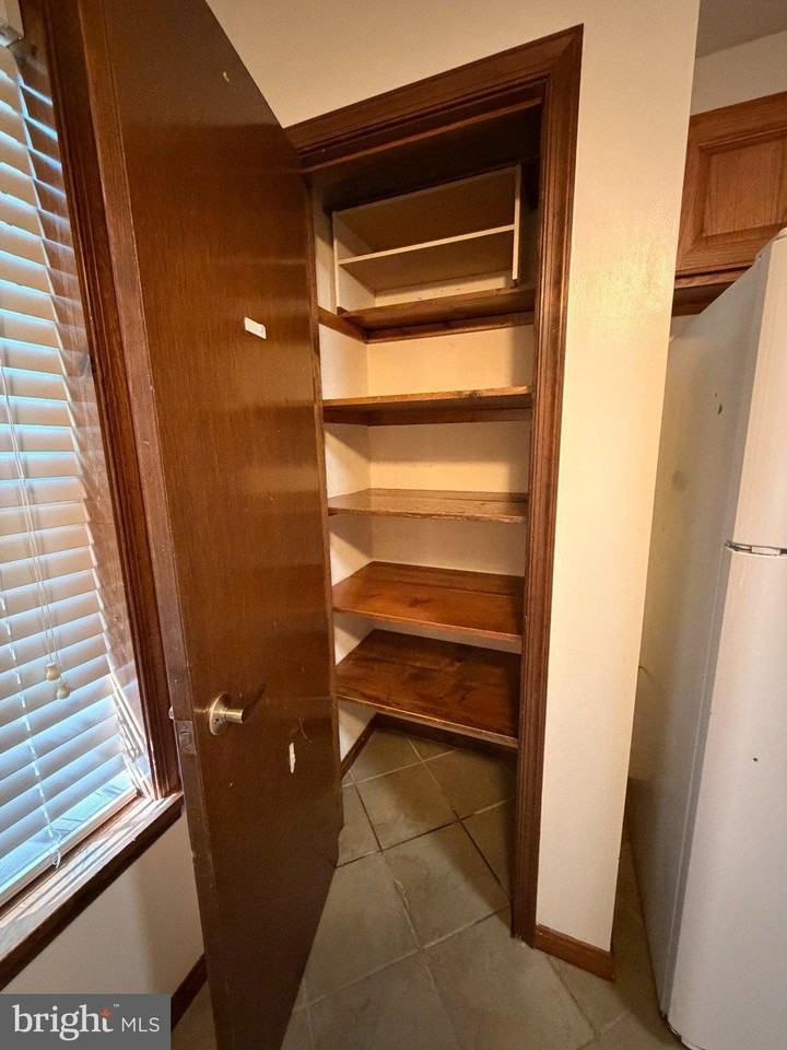 23236 Hickory Nut Dr - Photo 6 of 23
