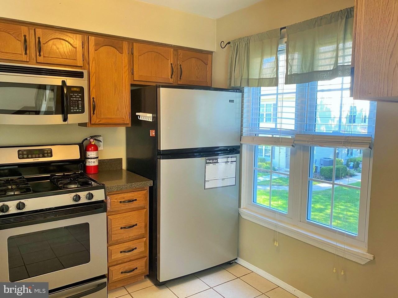 1906 Sedgefield Dr #B - Photo 6 of 26