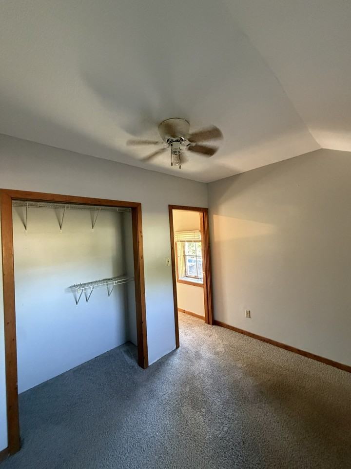 12148 Broad St Sw - Photo 3 of 7