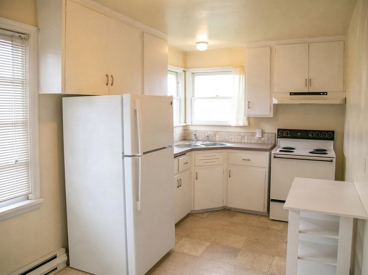 2788 Portland St #1 - Photo 6 of 12