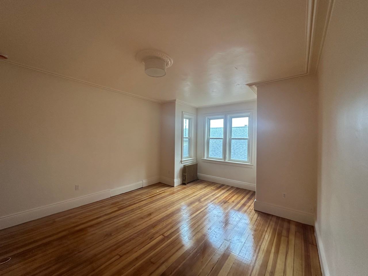20 Henry St #2 - Photo 3 of 10