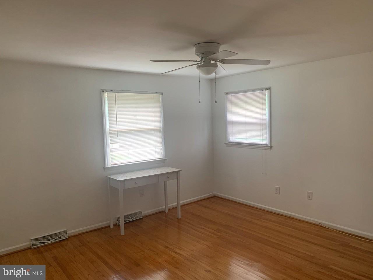 301 Lehigh Rd N - Photo 5 of 21
