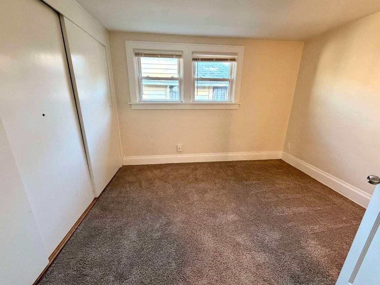 2727 S Austin St #2727A - Photo 6 of 14