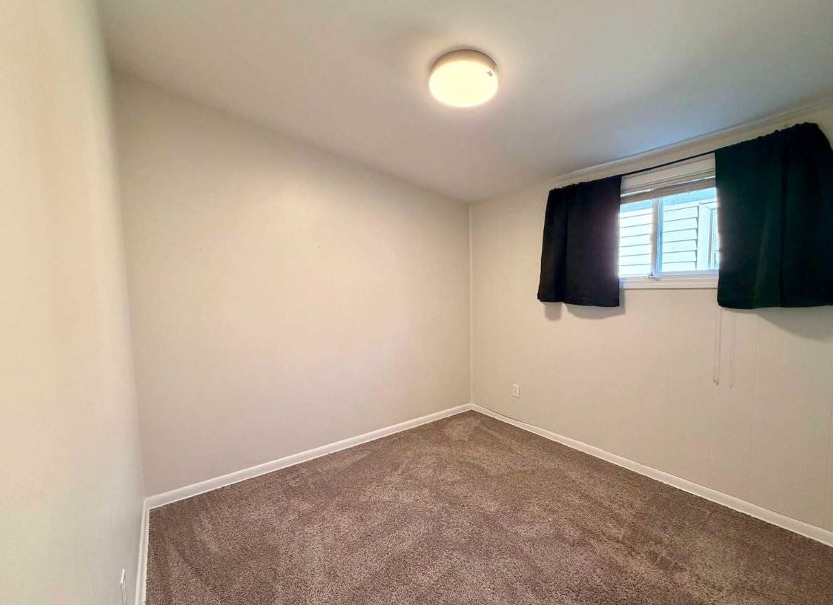 2727 S Austin St #2727A - Photo 7 of 14