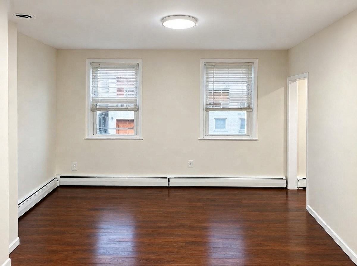 180 Chestnut St #2 - Photo 5 of 9