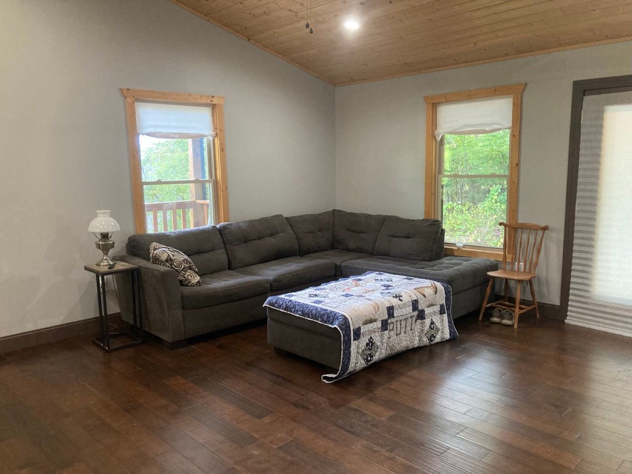 133 Log Cabin Rd - Photo 6 of 17