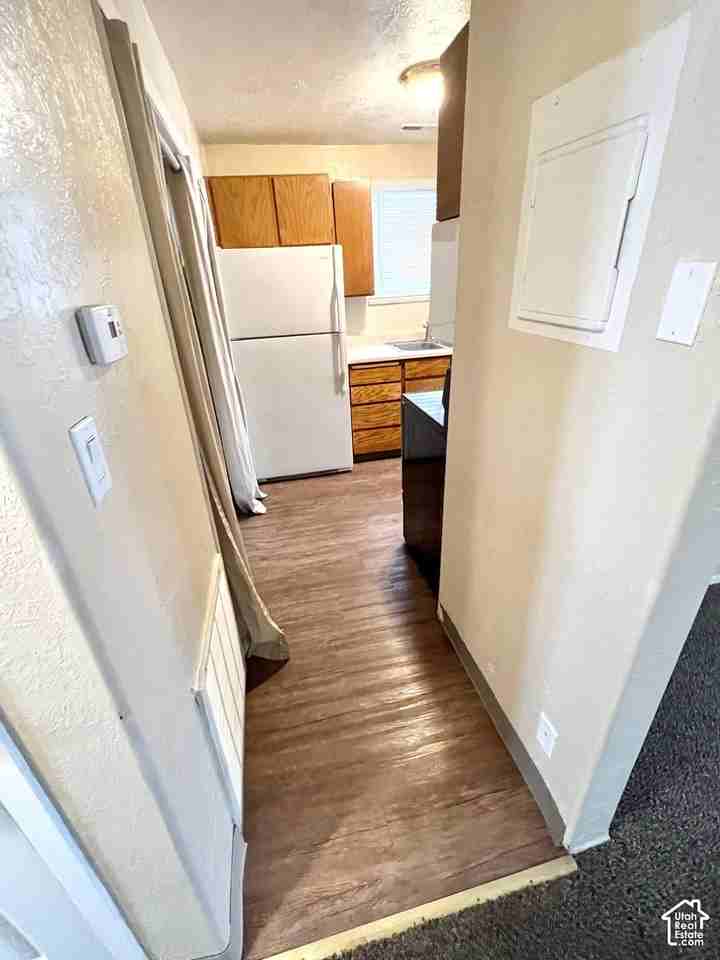 167 N Hwy #F2 - Photo 3 of 14