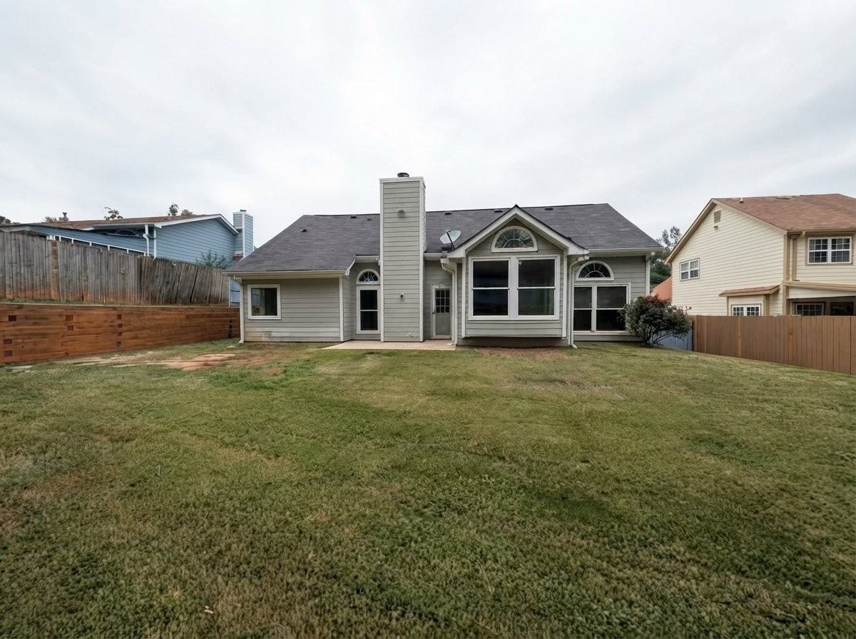 1460 Charter Oaks Ln - Photo 4 of 7