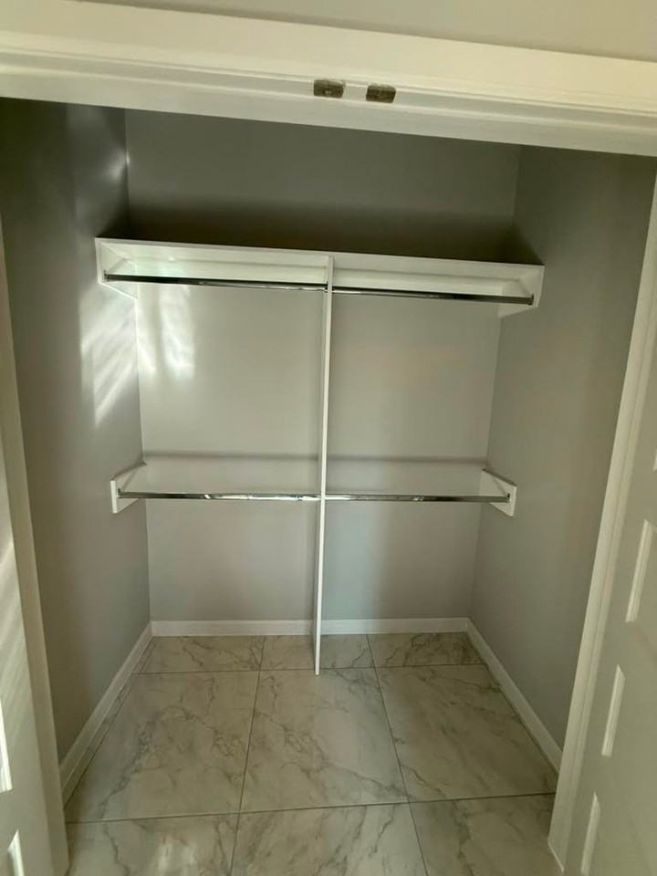 705 Pedro St #4 - Photo 5 of 7