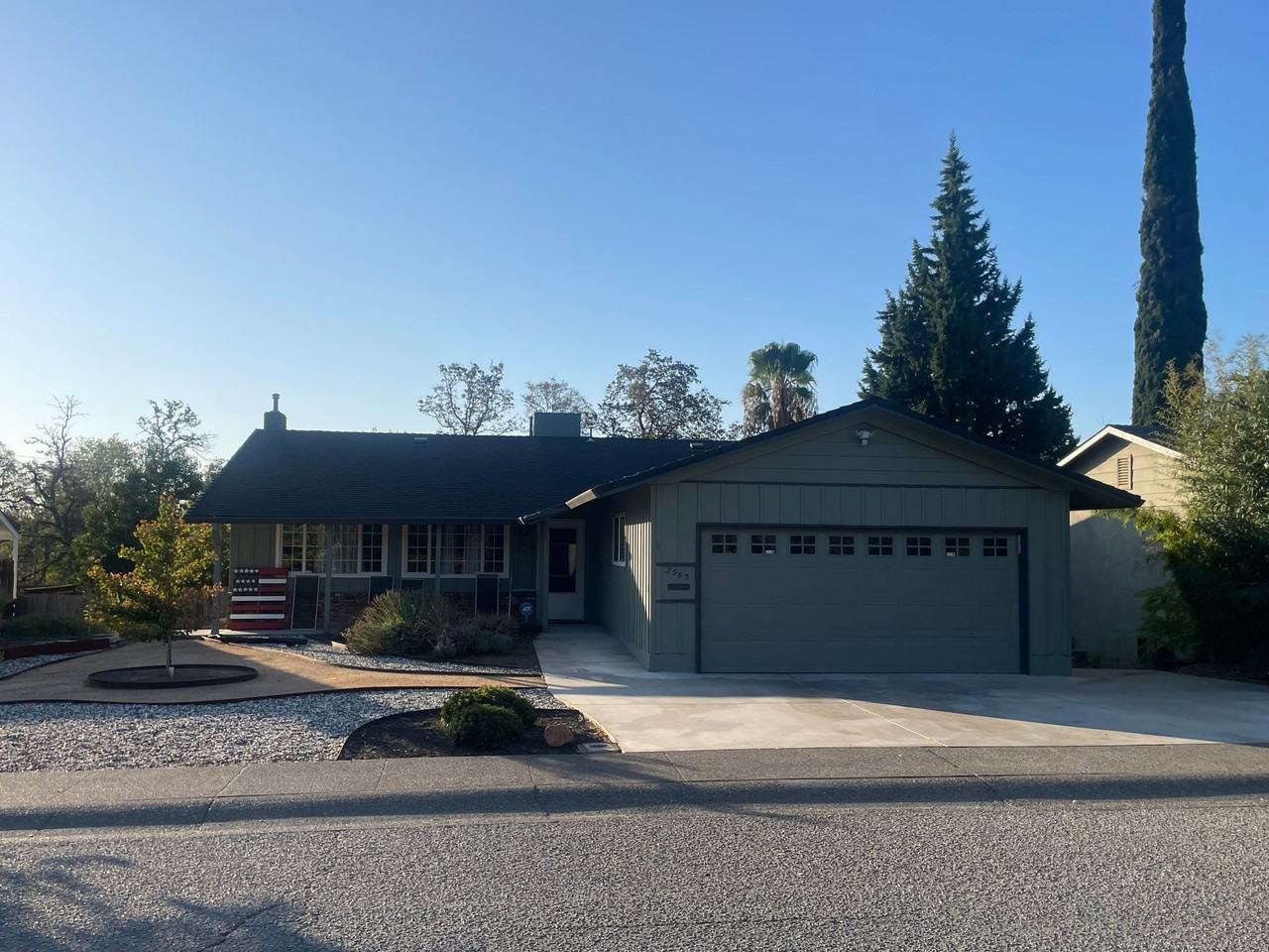 2965 Shasta St - Photo 2 of 16