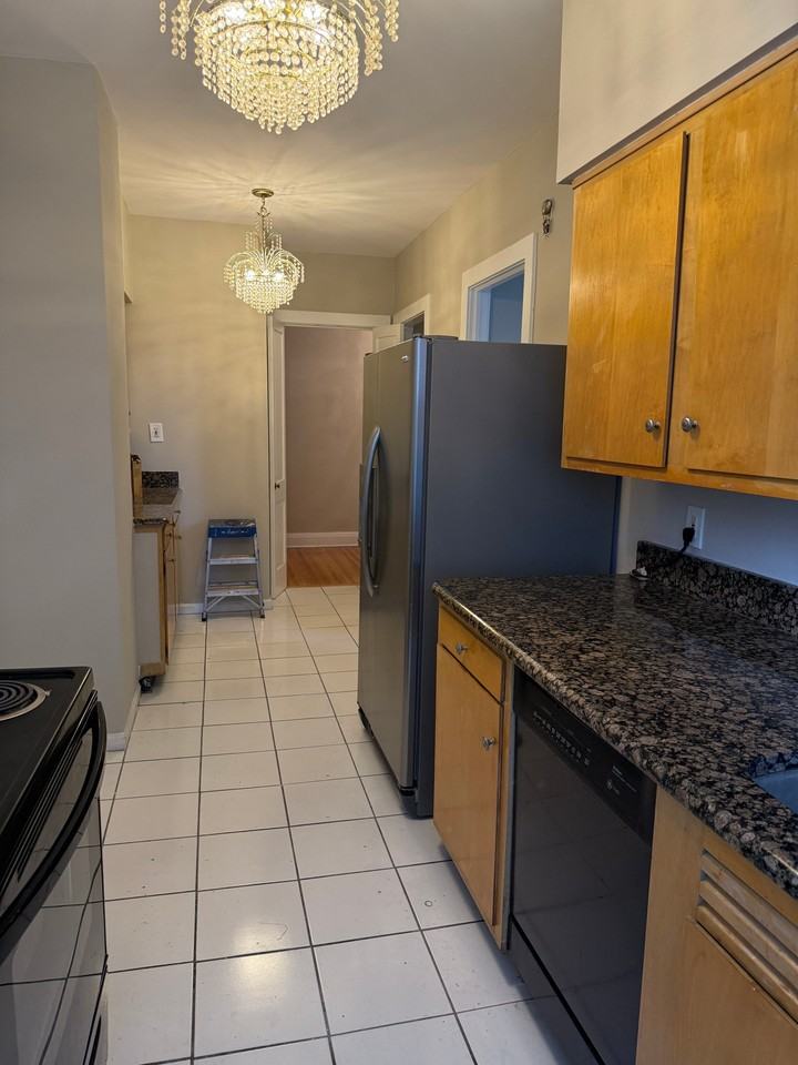 8162 E Jefferson Ave #3B - Photo 3 of 19