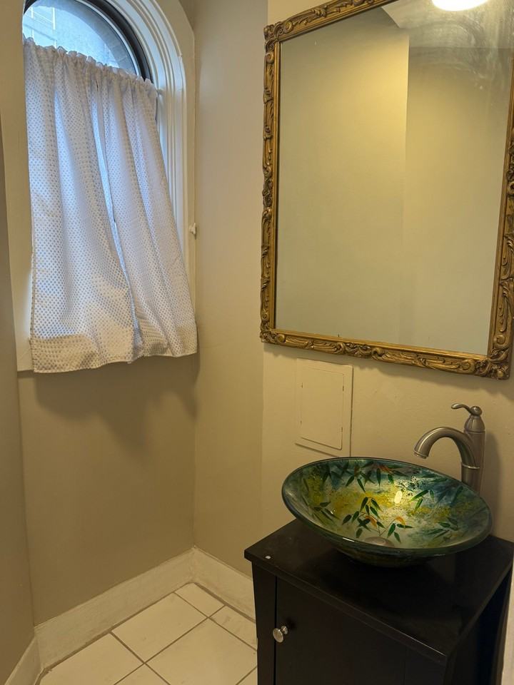 8162 E Jefferson Ave #3B - Photo 6 of 19