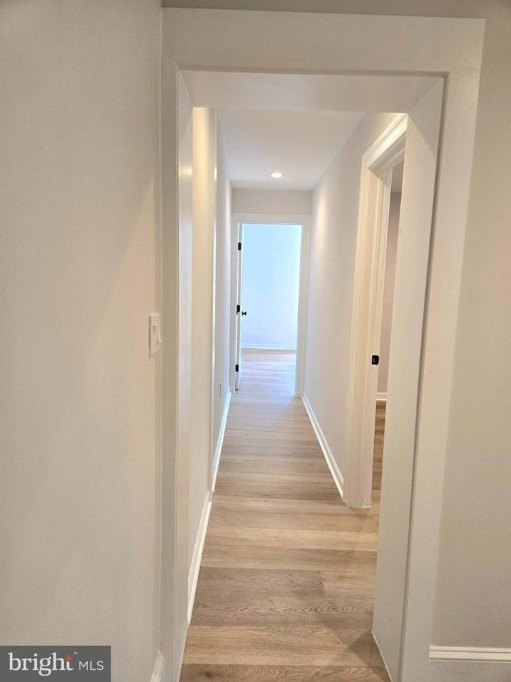 119 Chestnut St #1 - Photo 5 of 11