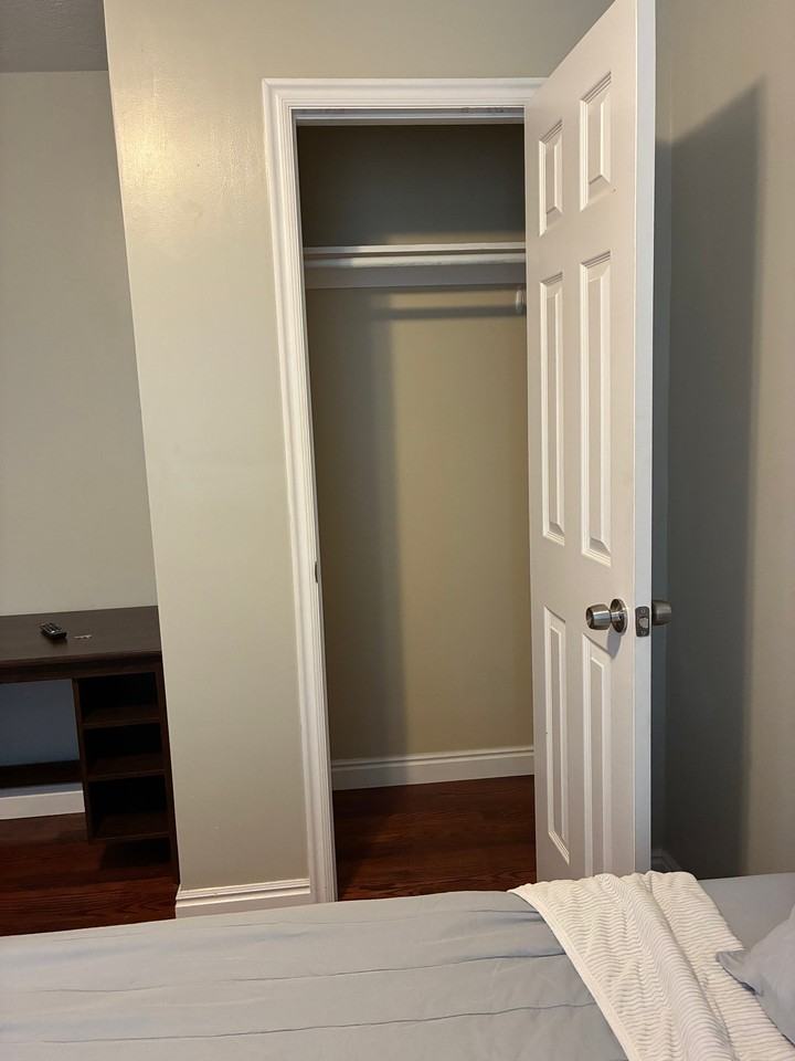8008 S Palladium Dr - Photo 4 of 8