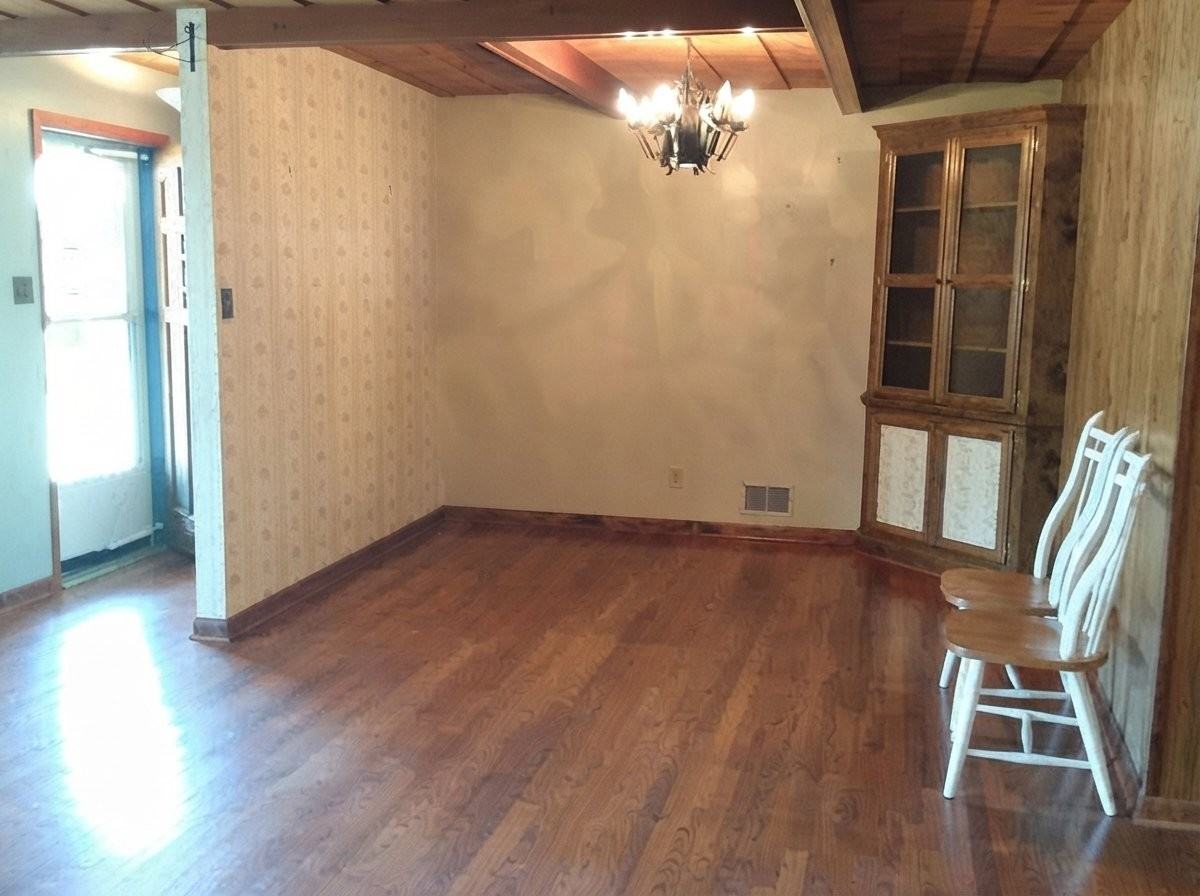 2904 Harrington Pl - Photo 5 of 17