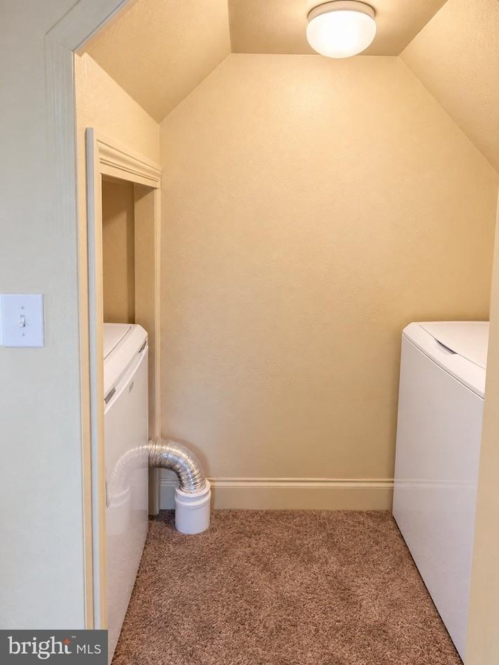 235B W Main St - Photo 7 of 14