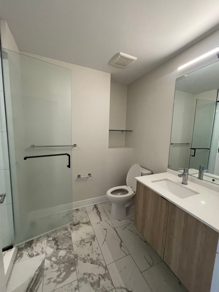 1085 W Van Buren St - Photo 6 of 7