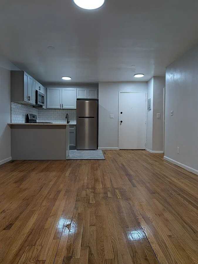 725 Scotland Rd #2A - Photo 3 of 11