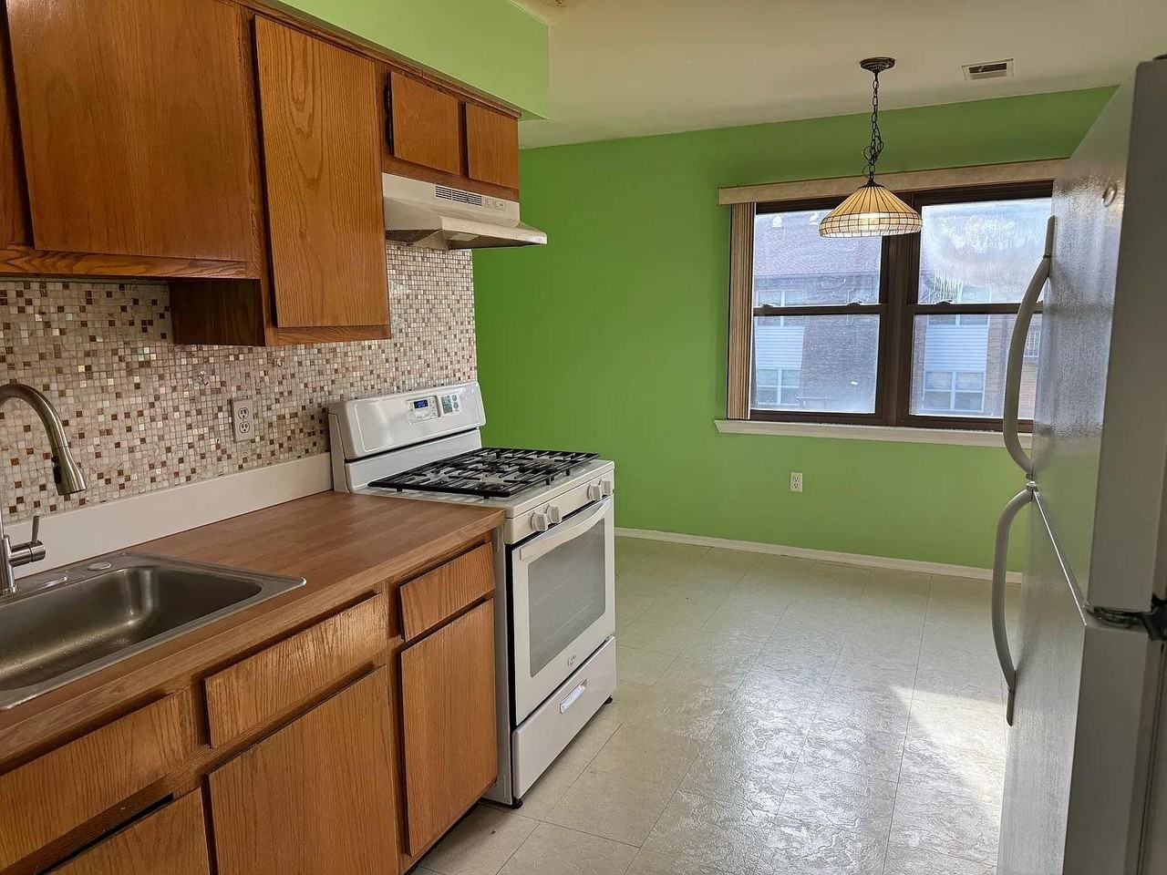 1524 Raspberry Ct #1524 - Photo 6 of 13