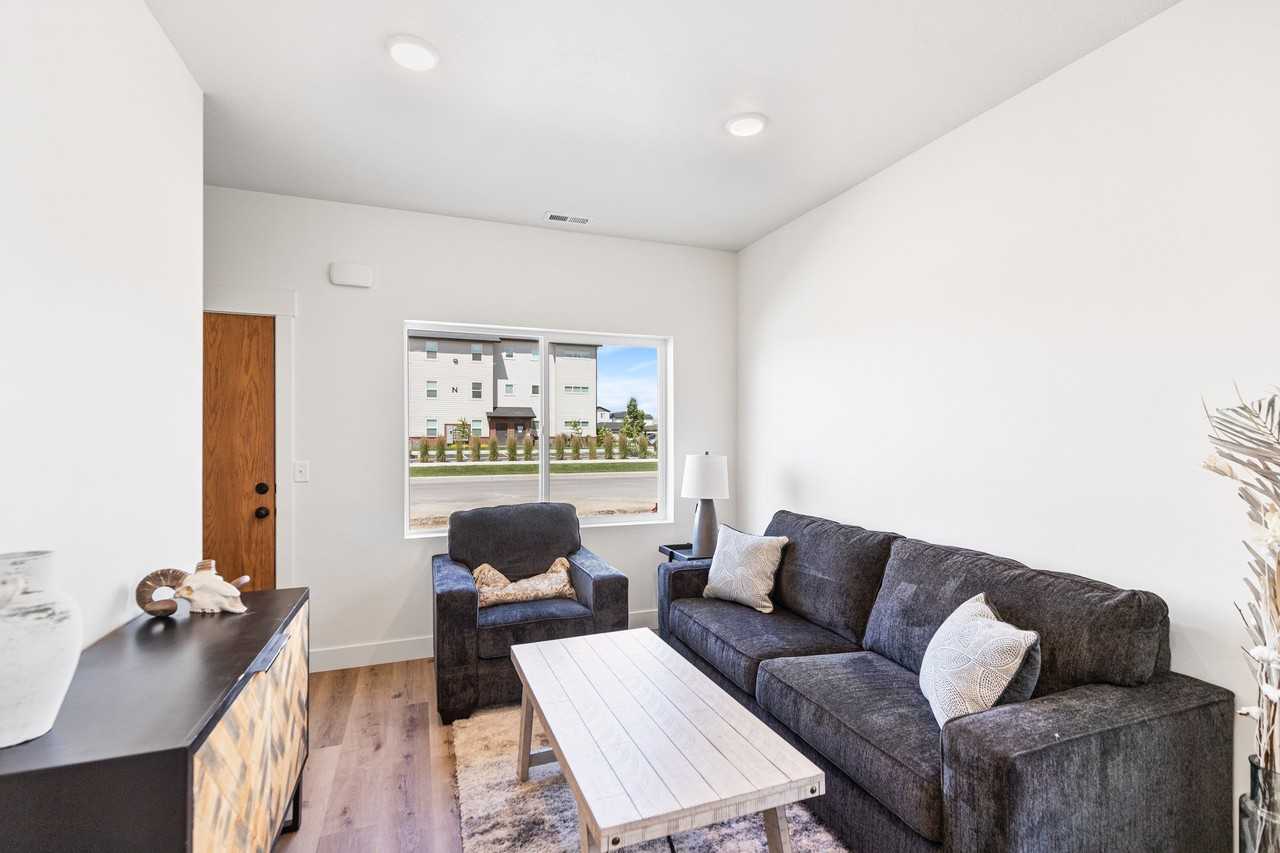 172 N.W. - Photo 6 of 19
