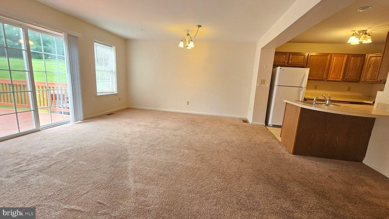 108 Fairway Dr - Photo 5 of 27