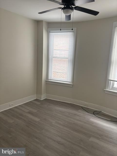 5723 Spruce St - Photo 4 of 10