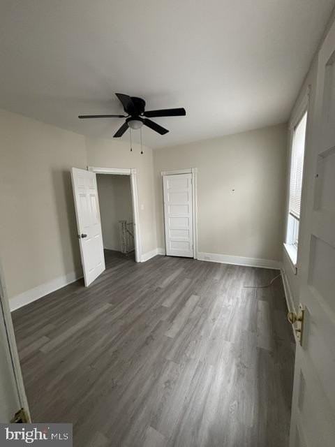 5723 Spruce St - Photo 5 of 10