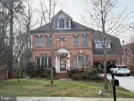 featured image of 1604 Colonial Ln
