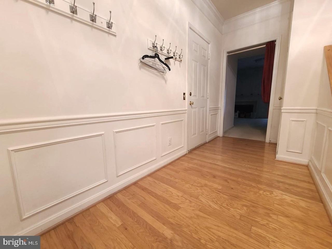 7705 Wiley Creek Way - Photo 2 of 24