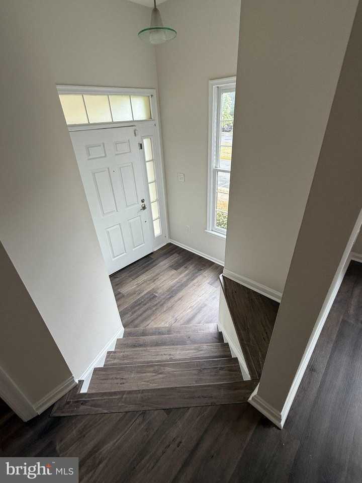 46748 Woodmint Ter - Photo 2 of 32