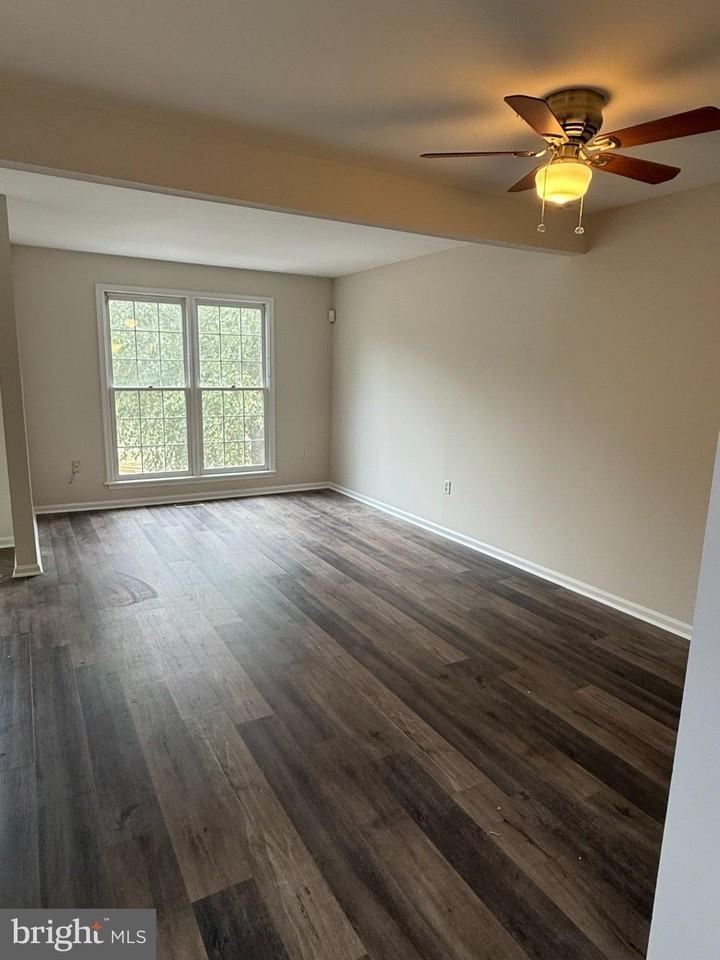 46748 Woodmint Ter - Photo 6 of 32