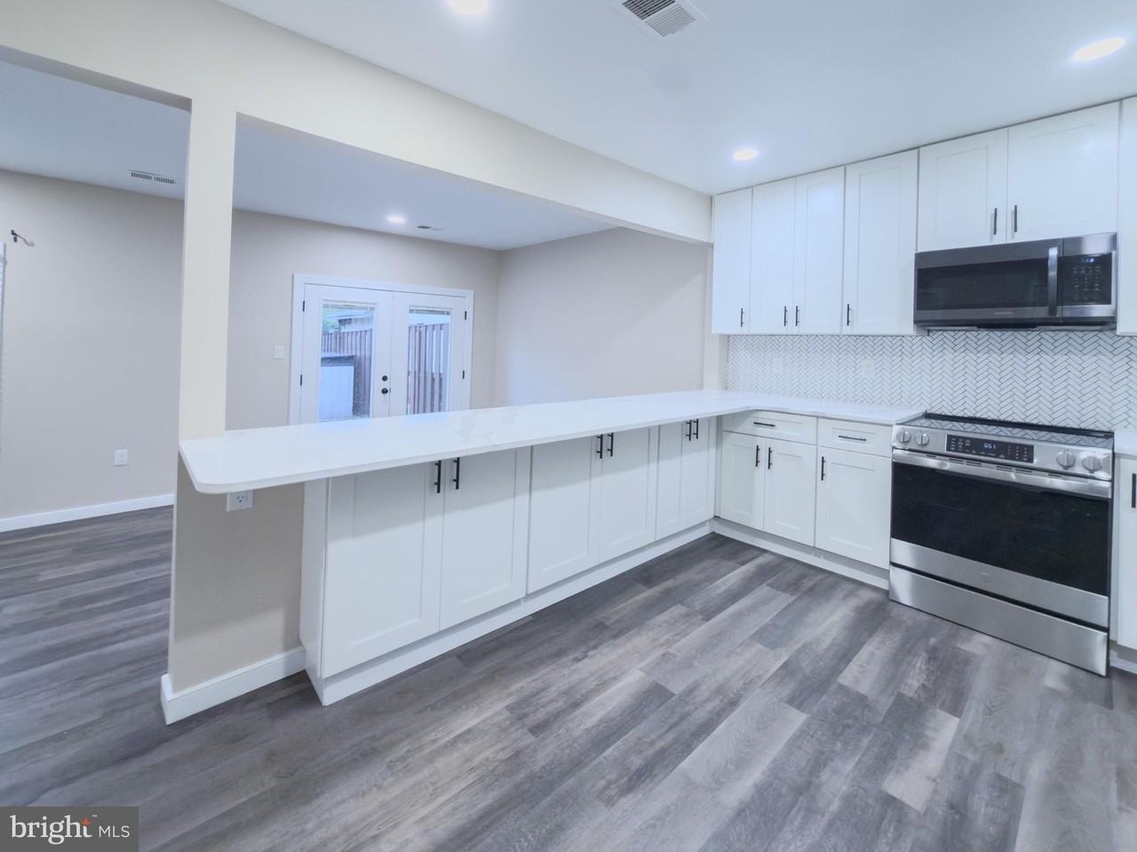 8948 Mcdowell Cmn - Photo 6 of 24